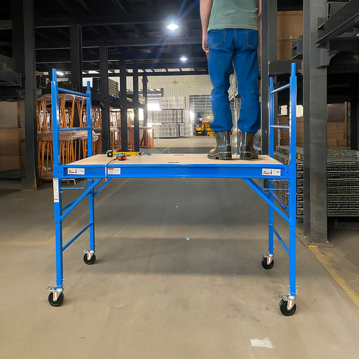 Blue Mobile Scaffold / Ladder 450kg