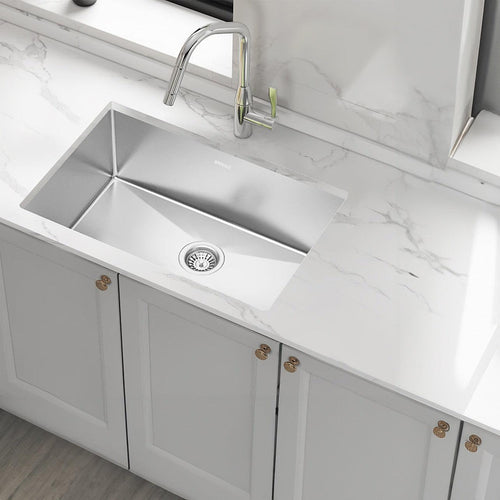 700x450mm Stainless Steel Handmade 1.5mm Sink with Waste in Stainless Steel with brushed finish Finish