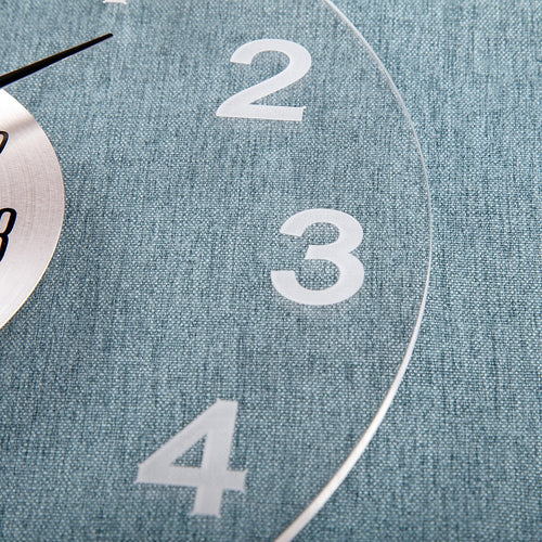 LED Light-Up Round Wall Clock with Remote – Modern Illuminated Timepiece