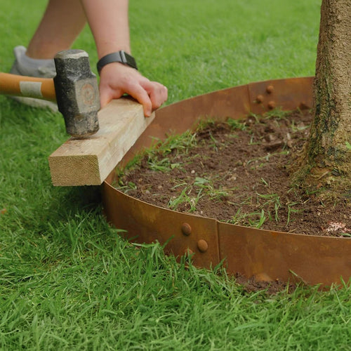 60cm Steel Garden Tree Ring with Spikes – Durable Root Barrier & Edging Guard