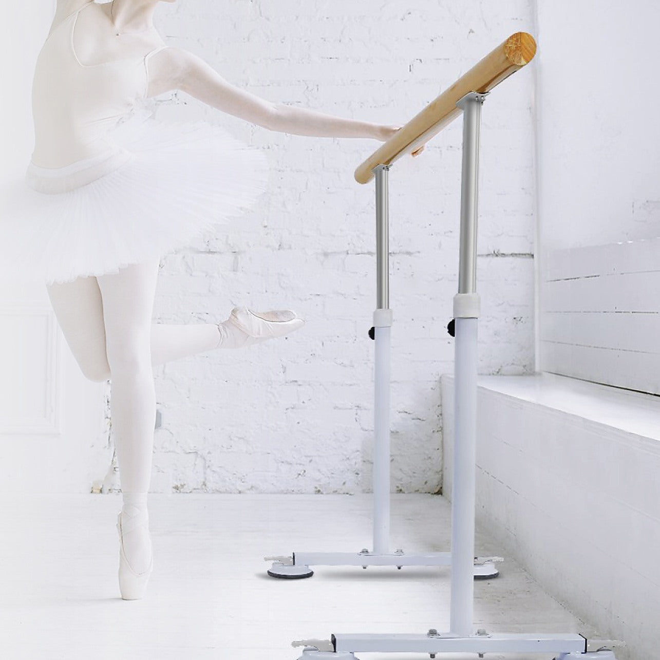 Wooden Portable Ballet Bar Stretch Barre Dance Bar 1.5M Freestanding Ballet  Bar - Sports & Fitness > Pilates Toning & Yoga
