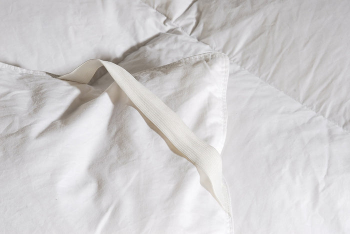 100% White Goose Feather Mattress Topper - Queen